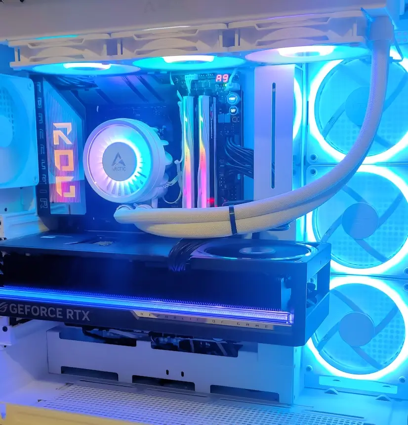 Montaje Hardware AMD Intel Gaming PC El Montecillo Informático El Montecillo - Montaje Hardware AMD Intel Gaming PC El Montecillo